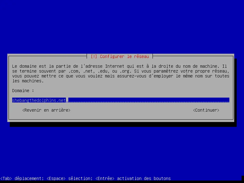 debian installation configurer le nom de la machine