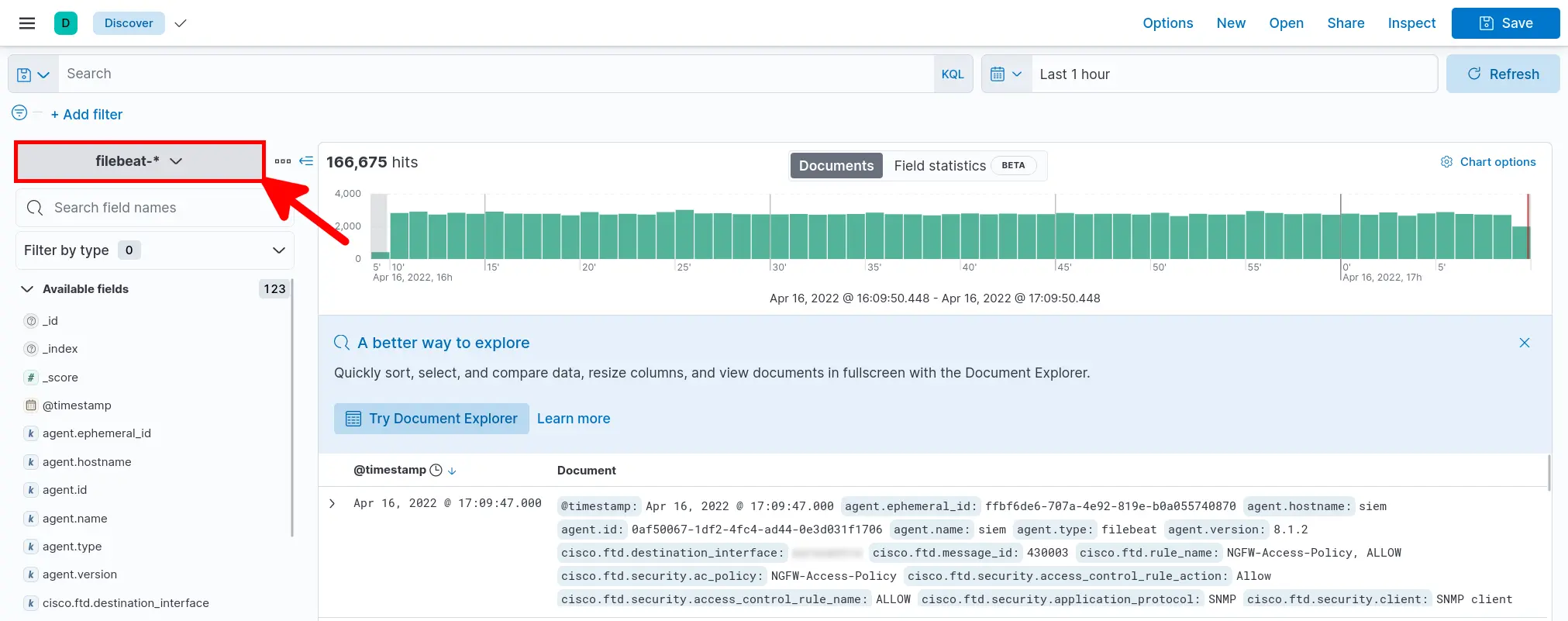Vue Discover de Kibana affichant l’index filebeat-* et les données de journaux entrantes provenant de Cisco Firepower
