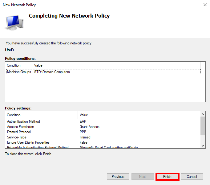 Capture d'écran de la fenêtre 'Finalisation de la nouvelle stratégie réseau' dans Windows Network Policy Server (NPS). La stratégie nouvellement créée, nommée 'UniFi', inclut la condition 'Groupes de machines' définie sur 'STD\Domain Computers'. Le bouton 'Terminer' est mis en évidence pour finaliser la création de la stratégie.